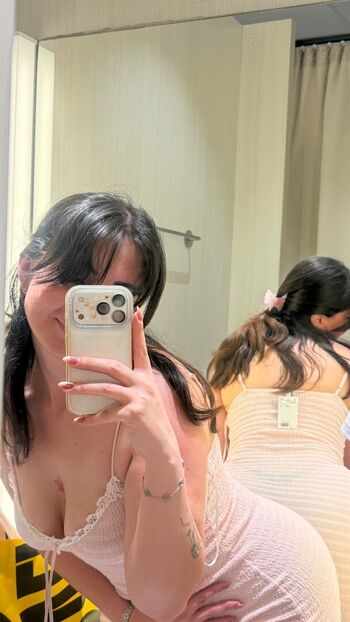 Itsmenazli leaked private photo uncensored HD quality