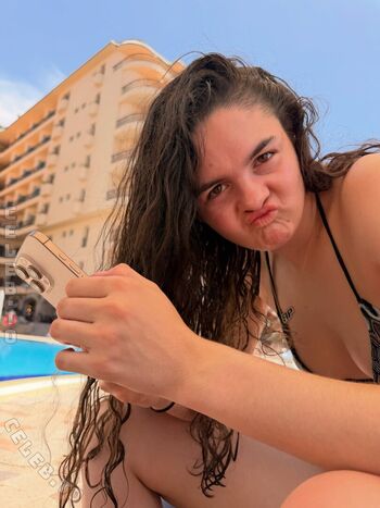 Abbi pulling leaked private photo uncensored HD quality