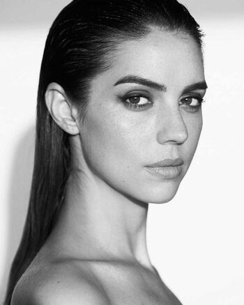 Adelaide kane page leaked private photo uncensored HD quality