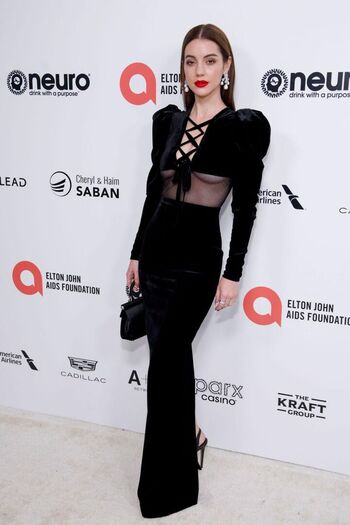 Adelaide kane leaked private photo uncensored HD quality