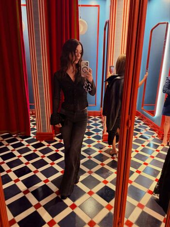 Adelaide kane leaked private photo uncensored HD quality