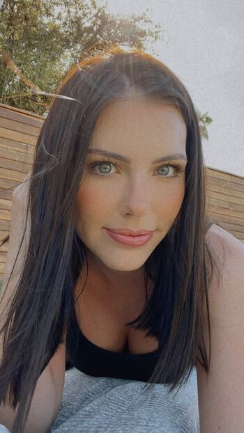 Adriana chechik  page leaked private photo uncensored HD quality