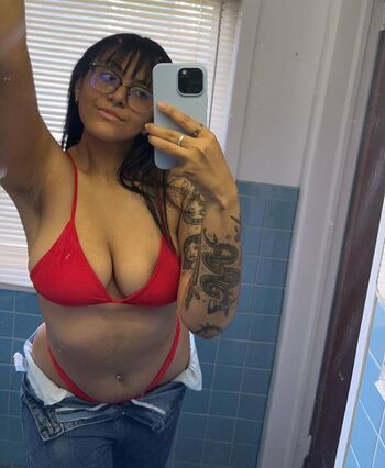 Agrlx page leaked private photo uncensored HD quality