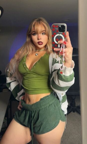 Aiiygatorz page leaked private photo uncensored HD quality