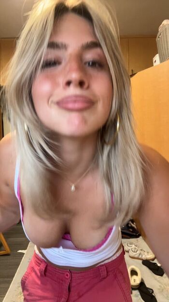 Ainsley rolstad page leaked private photo uncensored HD quality