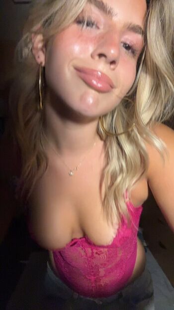 Ainsley rolstad page leaked private photo uncensored HD quality