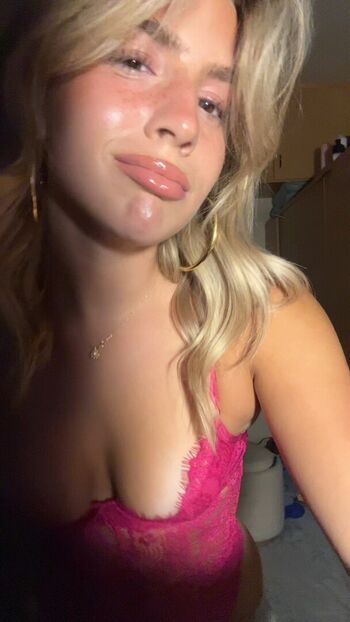 Ainsley rolstad leaked private photo uncensored HD quality