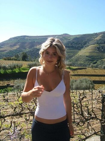 Ainsley rolstad leaked private photo uncensored HD quality