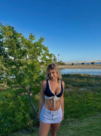 Ainsley rolstad leaked private photo uncensored HD quality