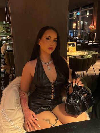 Aischa naili leaked private photo uncensored HD quality