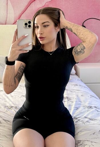 Akumagirrl leaked private photo uncensored HD quality