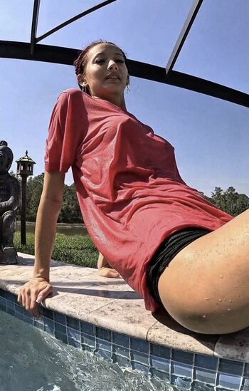 Alessandra liu  page leaked private photo uncensored HD quality