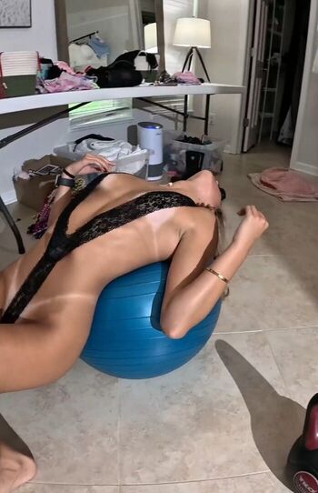 Alessandra liu  page leaked private photo uncensored HD quality