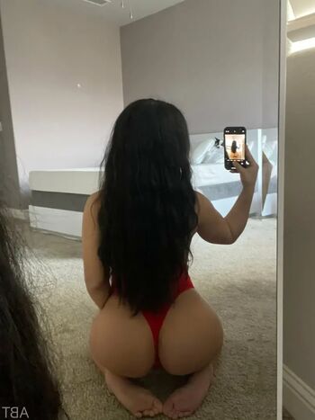 Alexisbtelles leaked private photo uncensored HD quality