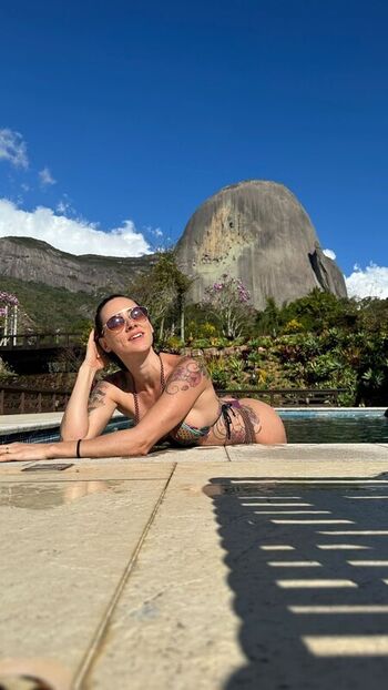 Aline e charles leaked private photo uncensored HD quality