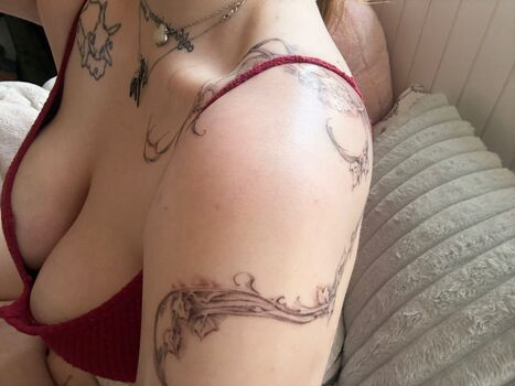 Alivegirlnare page leaked private photo uncensored HD quality