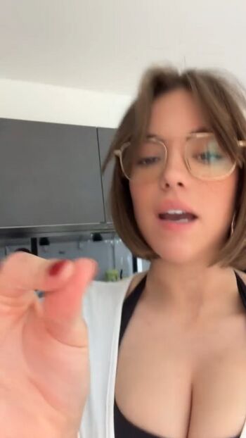 Allie sherlock leaked private photo uncensored HD quality