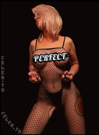 Allura pose leaked private photo uncensored HD quality