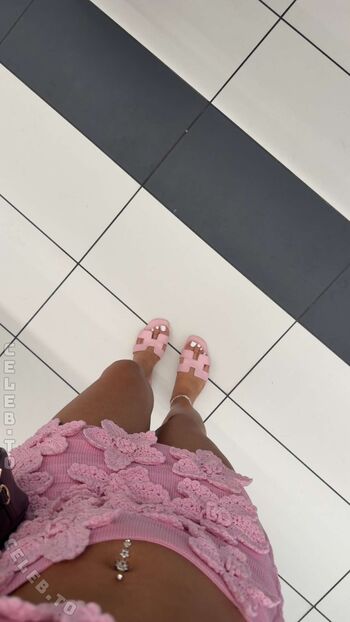 Almira azemi page leaked private photo uncensored HD quality