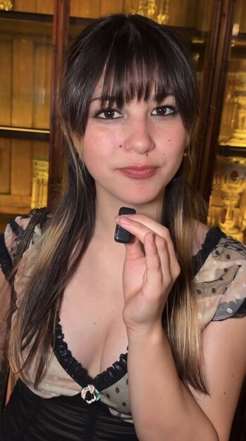 Alysa liu page leaked private photo uncensored HD quality