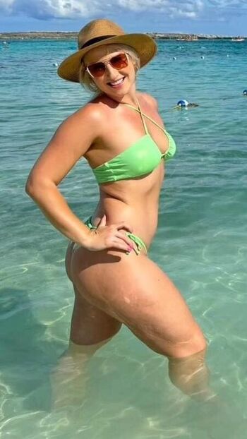 Alyssa frysinger page leaked private photo uncensored HD quality