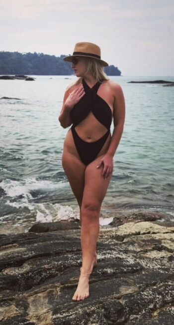 Alyssa frysinger page leaked private photo uncensored HD quality