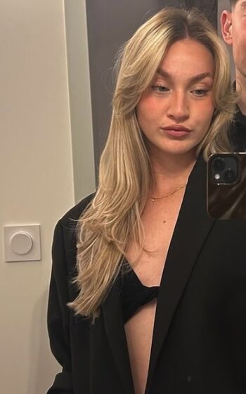Alyssazayen leaked private photo uncensored HD quality