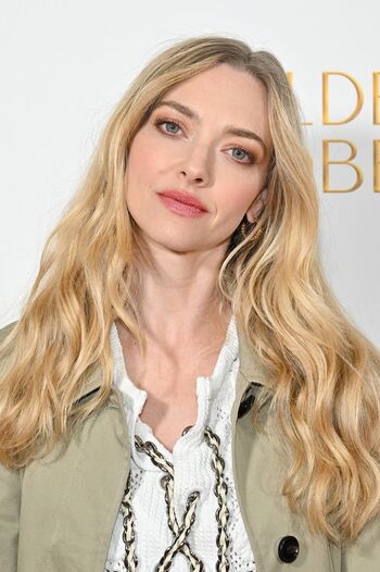 Amanda seyfried  page leaked private photo uncensored HD quality