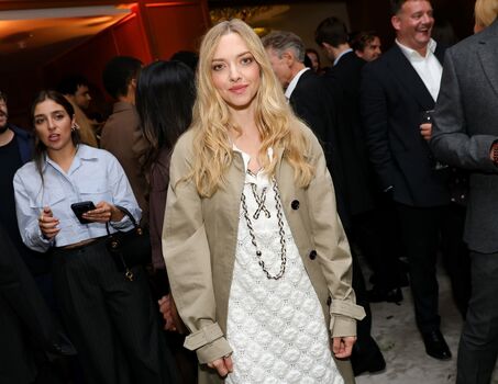 Amanda seyfried  page leaked private photo uncensored HD quality