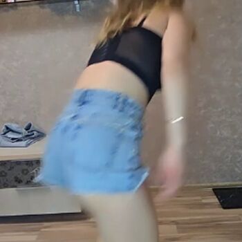 Amateur streamers leaked private photo uncensored HD quality