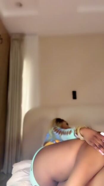 Amateur streamers leaked private photo uncensored HD quality
