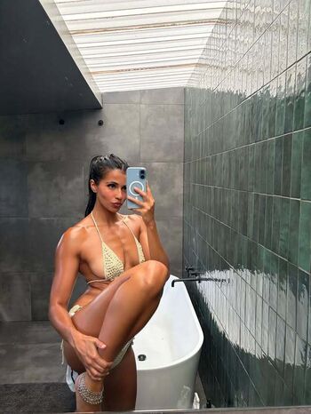 Ambra guiotto  page leaked private photo uncensored HD quality