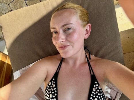 Amelia dimoldenberg page leaked private photo uncensored HD quality