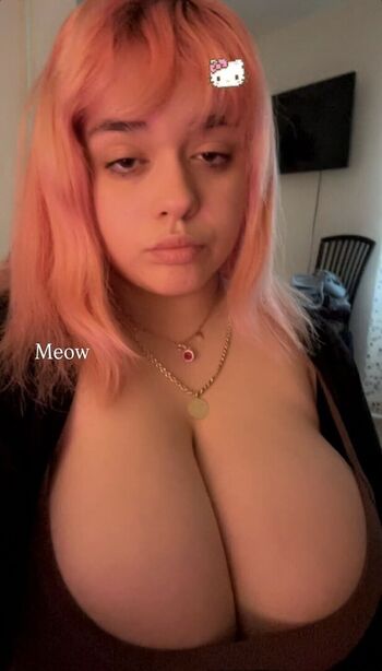 Amilvesyou page leaked private photo uncensored HD quality