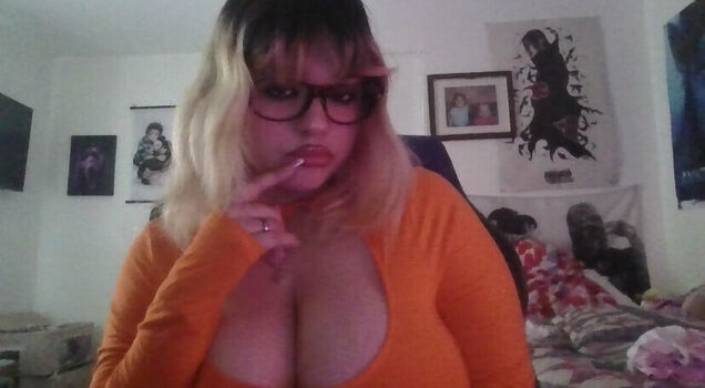 Amilvesyou leaked private photo uncensored HD quality