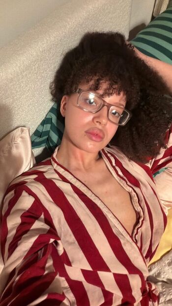 Amymoretsele leaked private photo uncensored HD quality