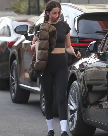 Ana de armas  page leaked private photo uncensored HD quality