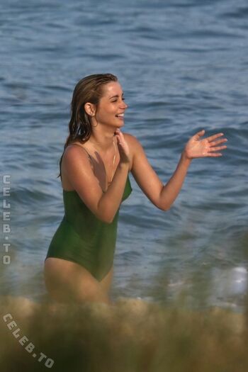 Ana de armas  page leaked private photo uncensored HD quality