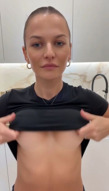 Anna lewandowska page leaked private photo uncensored HD quality