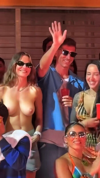 Anna lewandowska page leaked private photo uncensored HD quality