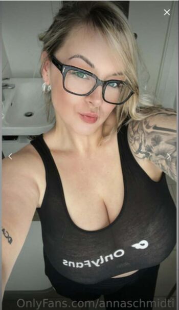 Anna schmidt  page leaked private photo uncensored HD quality