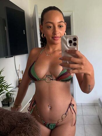Annaaeeelle leaked private photo uncensored HD quality