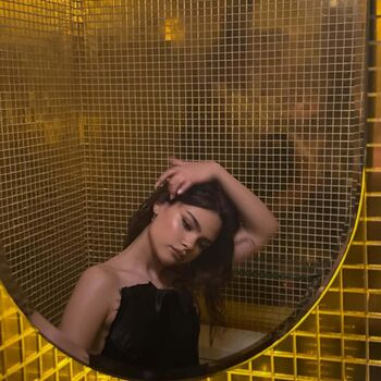 Ariana greenblatt page leaked private photo uncensored HD quality