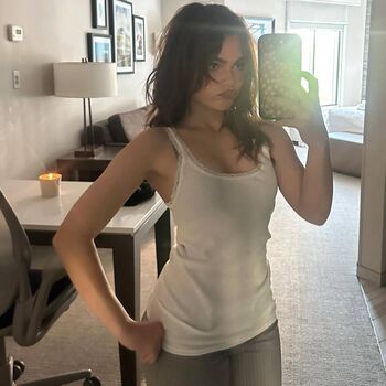 Ariana greenblatt page leaked private photo uncensored HD quality