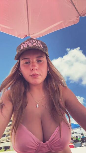 Ariana white leaked private photo uncensored HD quality