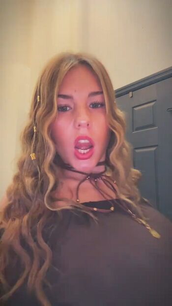 Ariana white leaked private photo uncensored HD quality