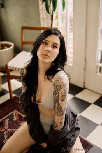 Arryn zech page leaked private photo uncensored HD quality
