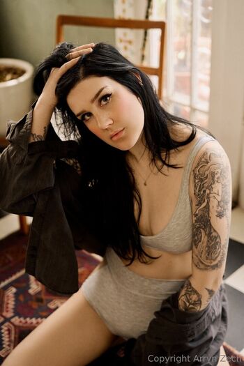 Arryn zech page leaked private photo uncensored HD quality