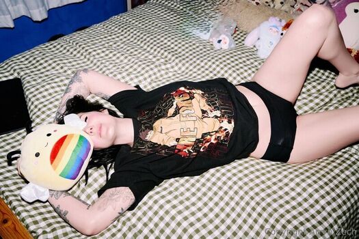Arryn zech leaked private photo uncensored HD quality
