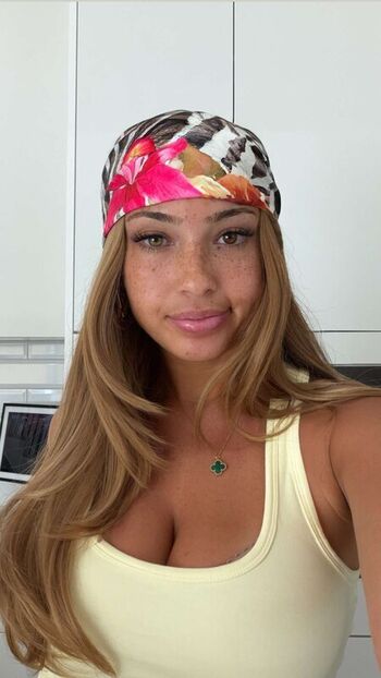 Ash kash  page leaked private photo uncensored HD quality